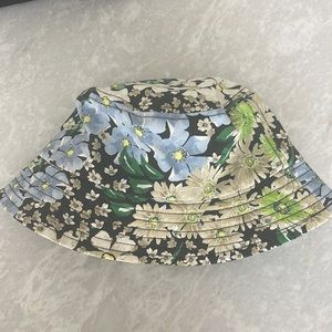 Floral bucket hat